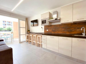 Studio L'Esquinade - J2 206 by Interhome